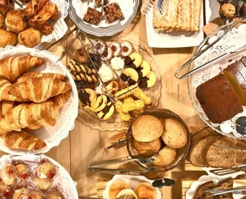 i prodotti della colazione al Petit Hotel, vista del buffet